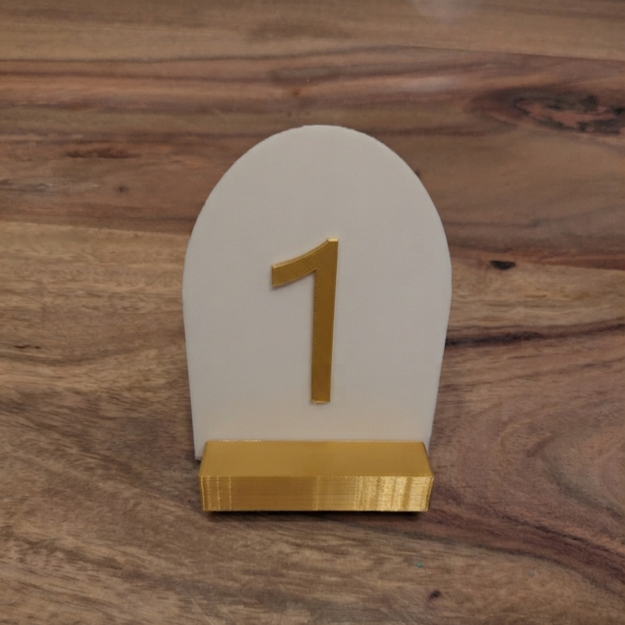 Tischnummer im eleganten Design